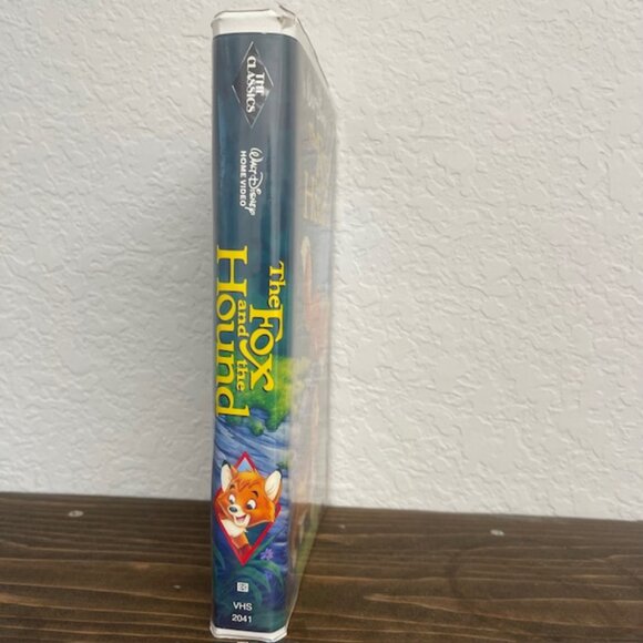 Disney The Fox and the Hound VHS 1994 Clam Shell Case Movie Classic - Picture 3 of 4